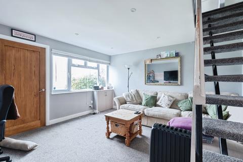 2 bedroom semi-detached house for sale, Barnaby Close, Salisbury, SP5