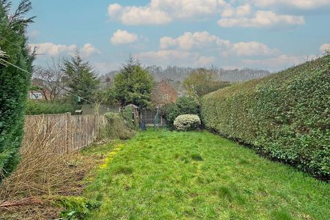 2 bedroom semi-detached house for sale, Meadow Lane, Wombourne, WV5