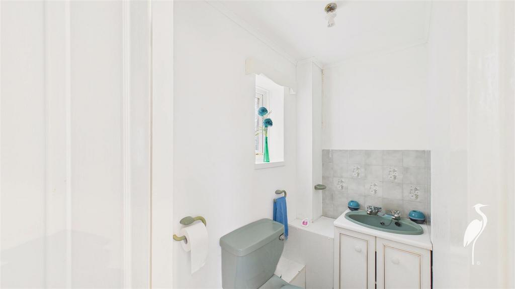 Cloakroom/WC