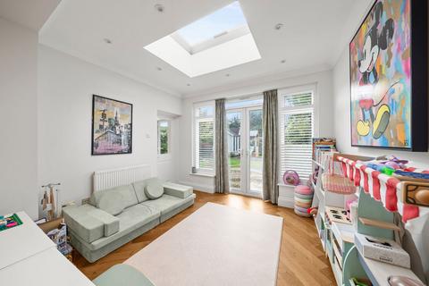 4 bedroom semi-detached house for sale, Dawson Road, NW2