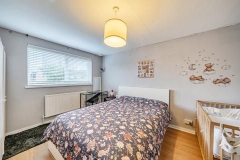 undefined, Cornish Grove, London