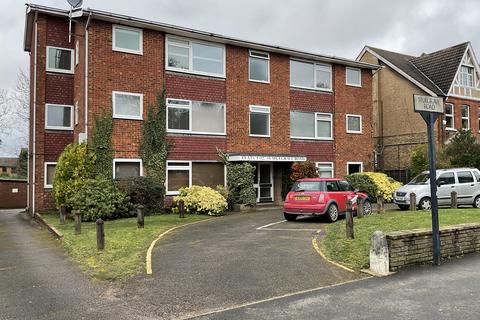 Mulgrave Road, Belmont SM2