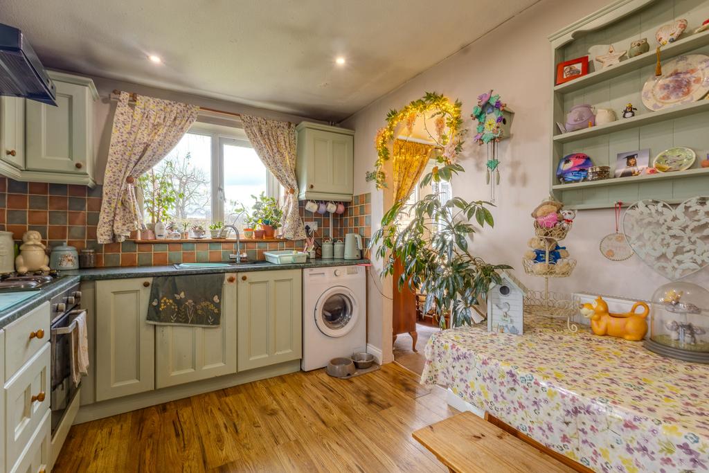 Kitchen Breakfast Room (2)