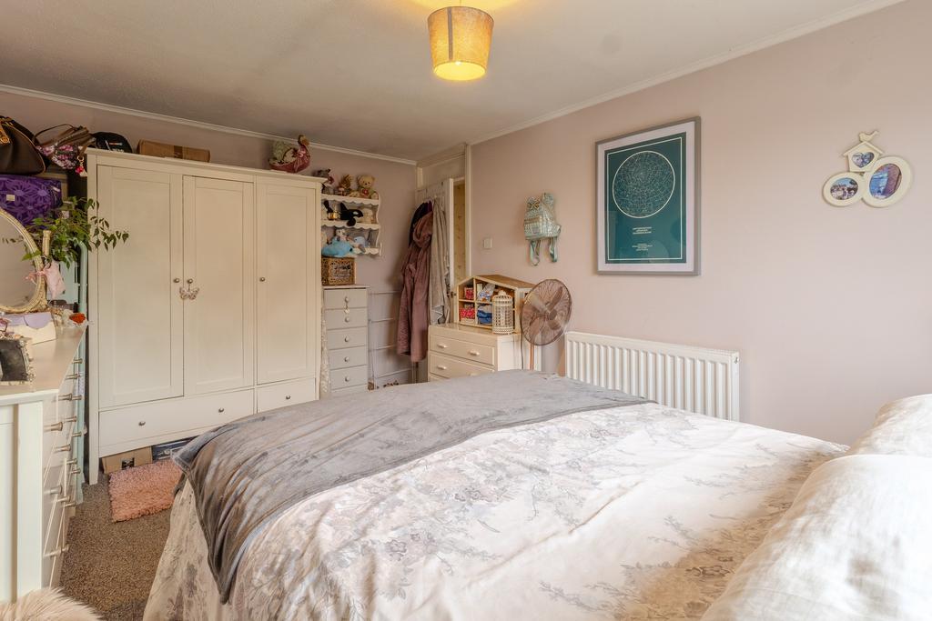 Bed 1
