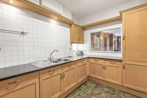 3 bedroom apartment for sale, Globe Wharf, Rotherhithe Street, London, SE16