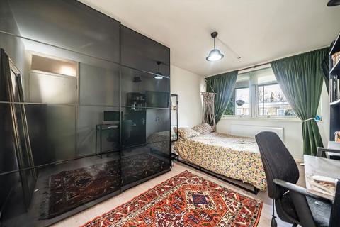 1 bedroom flat for sale, St. Anns Road, London W11