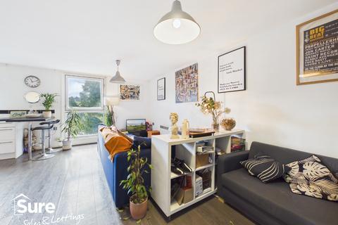 undefined, Double Room in Shared Apartment - Bohemia, Hemel Hempstead, Hertfordshire, HP2 5RW