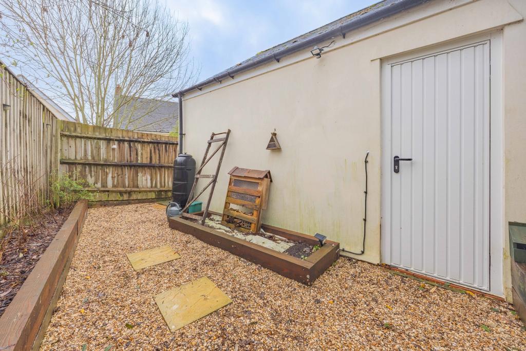 Ewemove Taunton - Nichol Place (6)