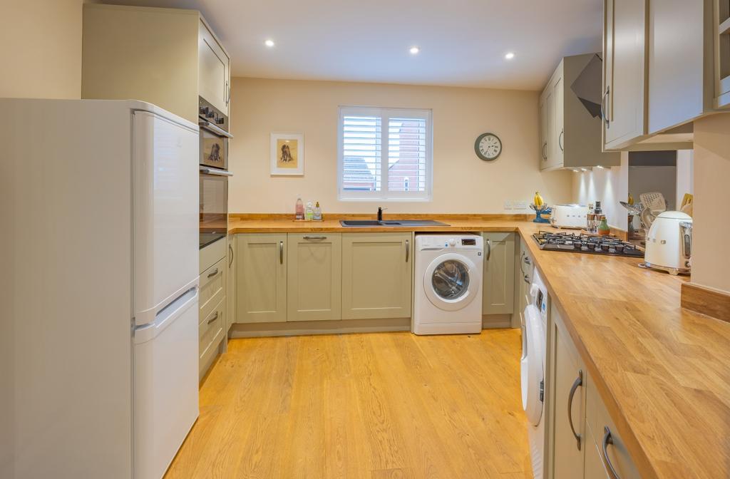 Ewemove Taunton - Nichol Place (14)