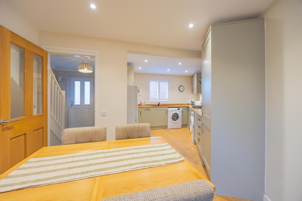 Ewemove Taunton - Nichol Place (15)