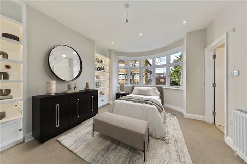 4 bedroom terraced house for sale, Larches Avenue, East Sheen, SW14