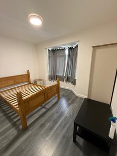 undefined, Kingsley Road, Hounslow TW3