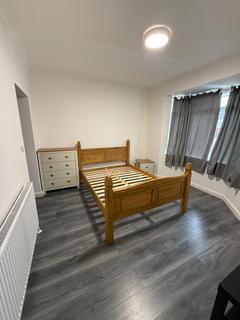 undefined, Kingsley Road, Hounslow TW3