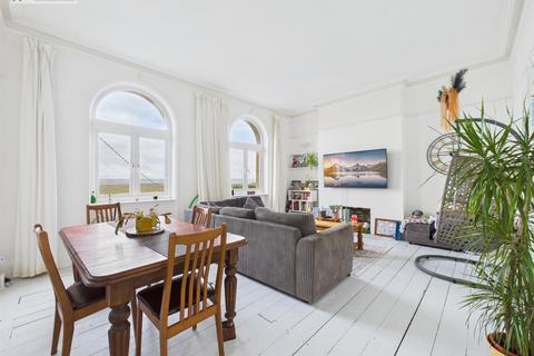 2 bedroom apartment for sale, Westward Ho!