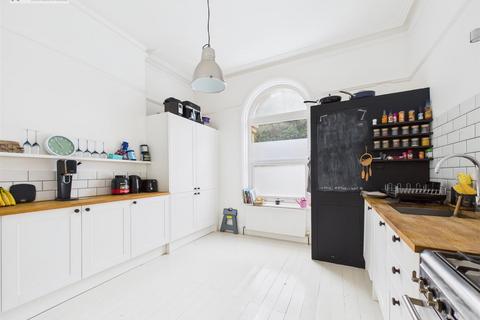 2 bedroom apartment for sale, Westward Ho!