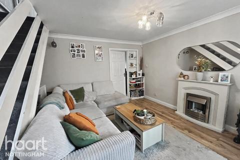 2 bedroom semi-detached house to rent, Downing Street, Nottingham