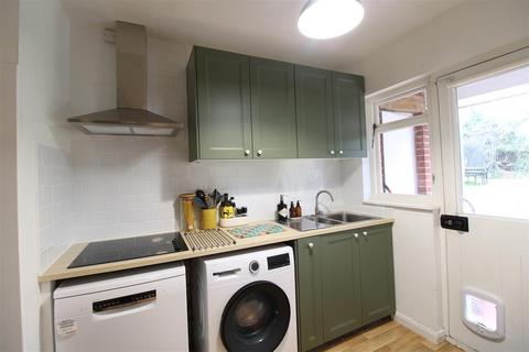 3 bedroom detached bungalow for sale, Baring Road, Cowes PO31