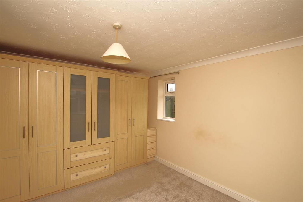 Bedroom One - 2.JPG