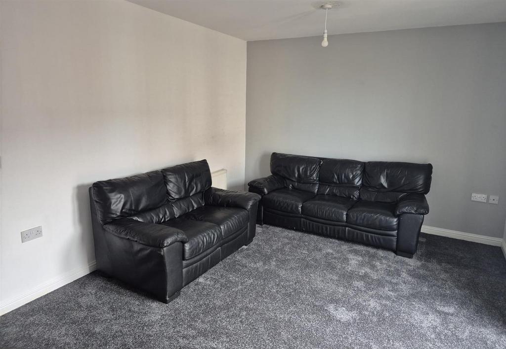 5 seawinnings lounge .jpg