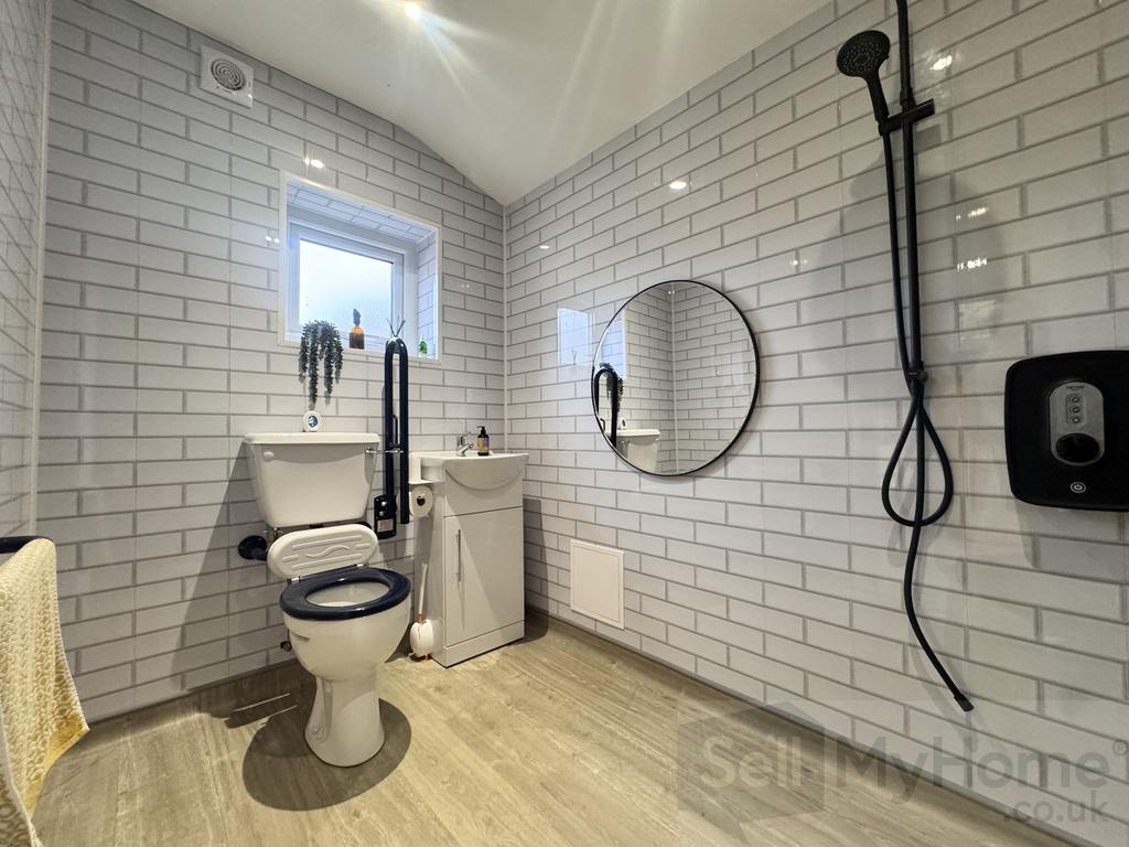 Annex / wet room