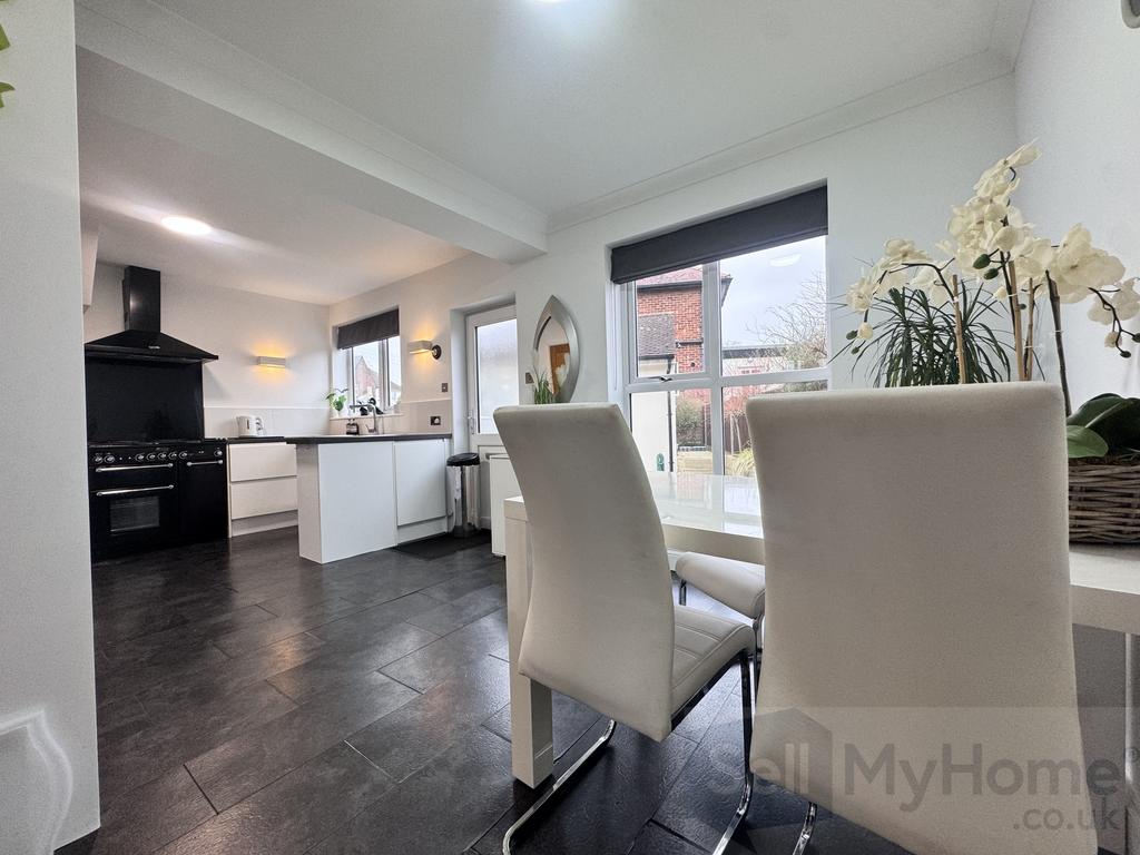 Kitchen / diner