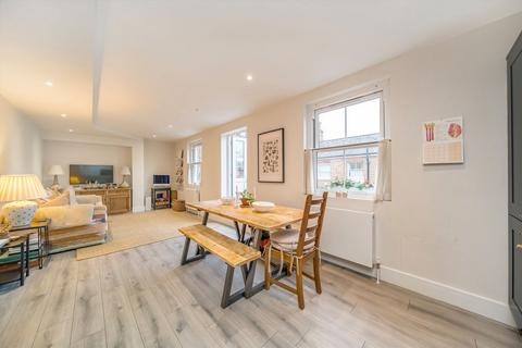 1 bedroom flat for sale, Rosemont Road, LONDON NW3