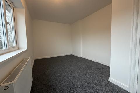 3 bedroom terraced house to rent, Brampton Avenue, Newcastle upon Tyne NE6