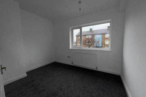 3 bedroom terraced house to rent, Brampton Avenue, Newcastle upon Tyne NE6