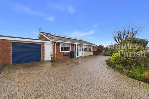 undefined, Manor Drive, Roydon