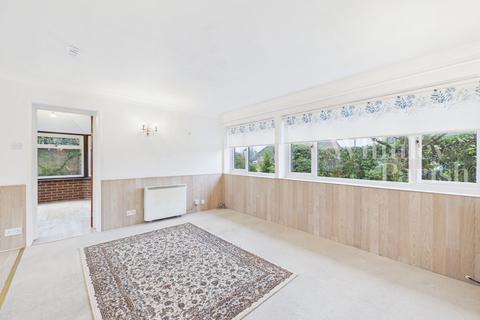 undefined, Manor Drive, Roydon