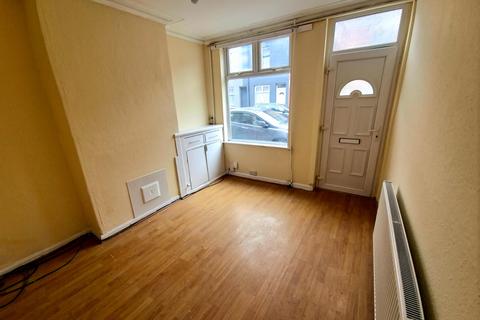 2 bedroom terraced house to rent, 62 Mount Road, LEICESTER, LE5 3DJ
