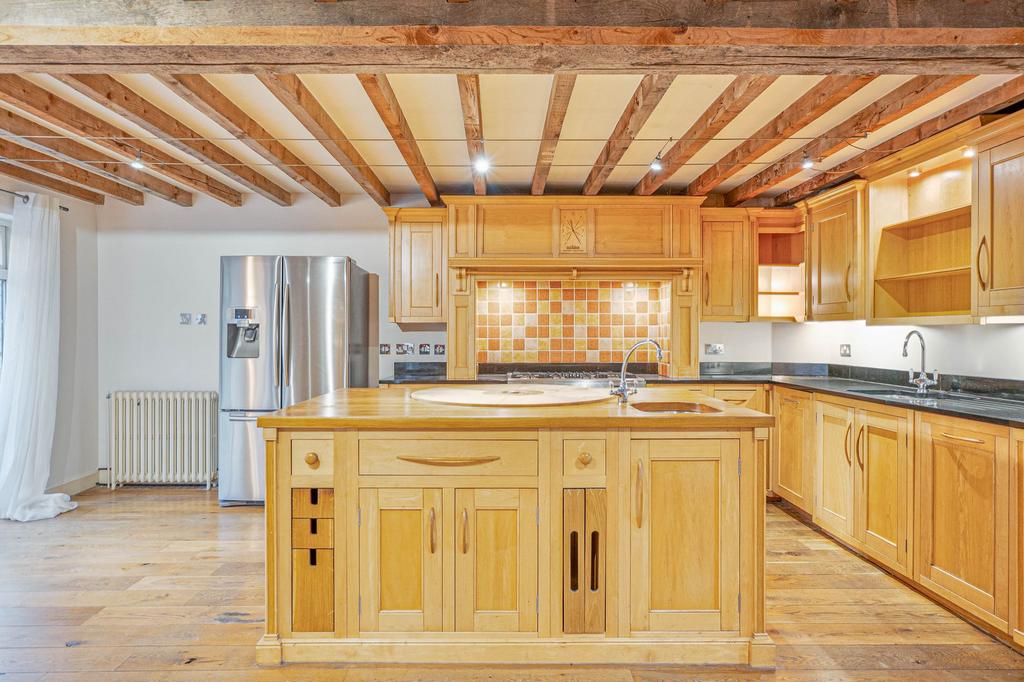 Kitchen/Breakfast Area