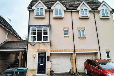 undefined, Lightermans Mews, Gravesend DA11