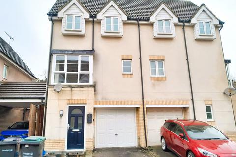 undefined, Lightermans Mews, Gravesend DA11
