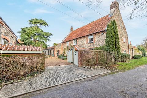 undefined, Beauty, Privacy and Refinement in Saxlingham
