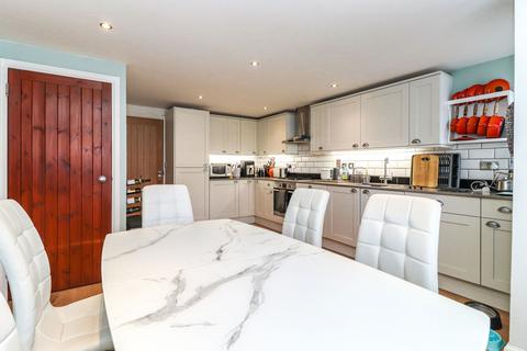 undefined, Egg Farm Lane, Kings Langley, WD4