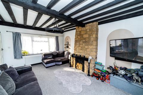 undefined, Peters Drive, Leicester LE5