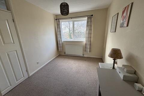 undefined, Heather Close, Southam, CV47