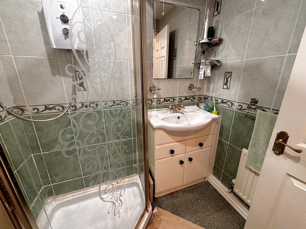 Bathroom 2
