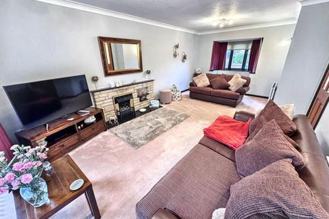 4 bedroom detached house for sale, The Oaks, Soham