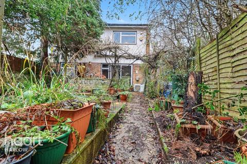 undefined, Collins Meadow, Harlow