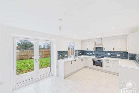 3 bedroom semi-detached house for sale, The Padworth, Old Dairy Way, Netherend, Lydney