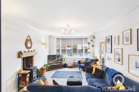undefined, Manor Way, Cheshire CW2