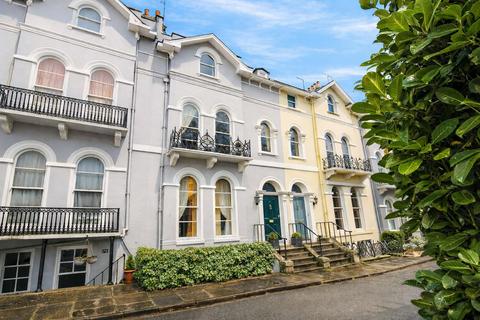 Apartment - 77 St Georges Road, Cheltenham, GL50