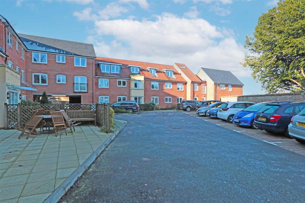 Car park.jpg