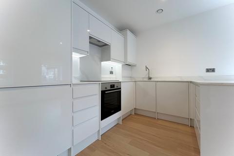 1 bedroom flat to rent, 5 Manor Road, Wallington SM6