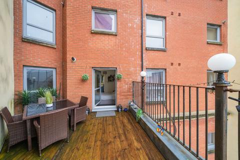 undefined, Alexandra Gate, Glasgow, G31