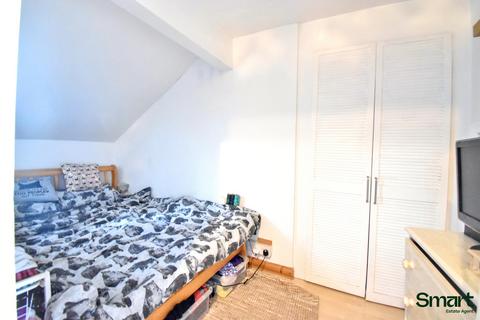 undefined, Exeter EX4