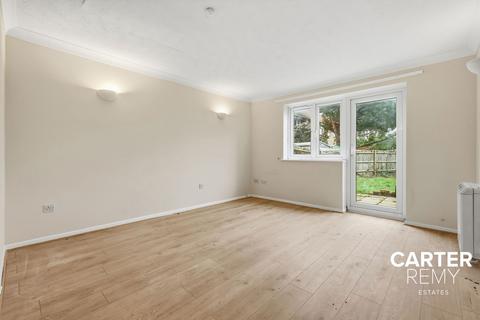 2 bedroom end of terrace house for sale, Burdetts Road, Dagenham, RM9