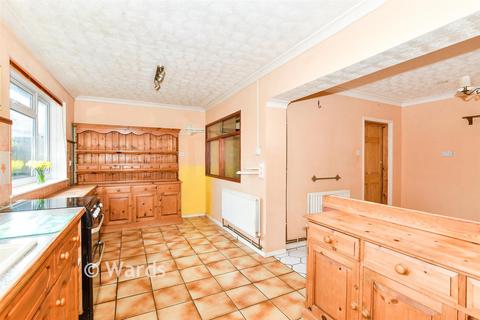 3 bedroom semi-detached house for sale, Wilberforce Road, Coxheath, Maidstone, Kent